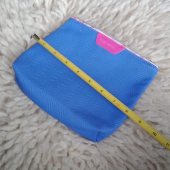 Estee Lauder cosmetic case - Picture 5 of 7